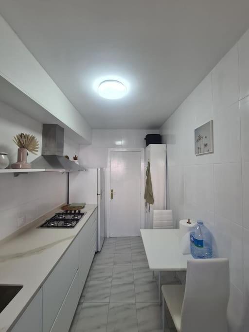 Nice Beachside 2-Bd Apt Near Barcelona Cunit Extérieur photo
