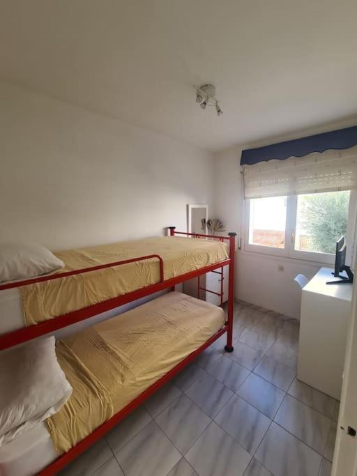 Nice Beachside 2-Bd Apt Near Barcelona Cunit Extérieur photo