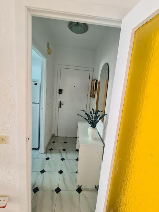 Nice Beachside 2-Bd Apt Near Barcelona Cunit Extérieur photo