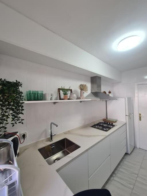 Nice Beachside 2-Bd Apt Near Barcelona Cunit Extérieur photo